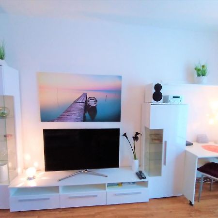 BodenSEE Friedrichshafen City Apartment LARA Buitenkant foto
