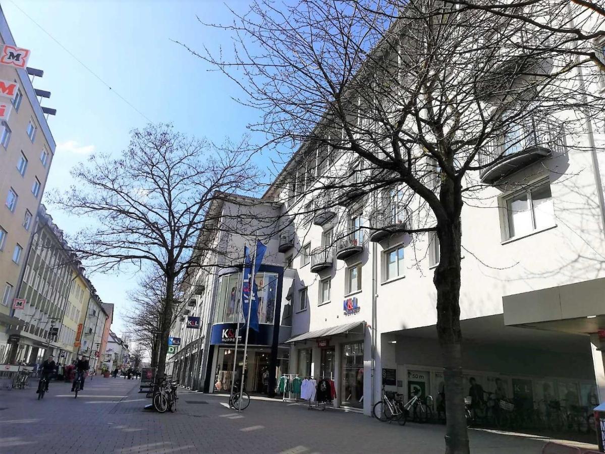 BodenSEE Friedrichshafen City Apartment LARA Buitenkant foto