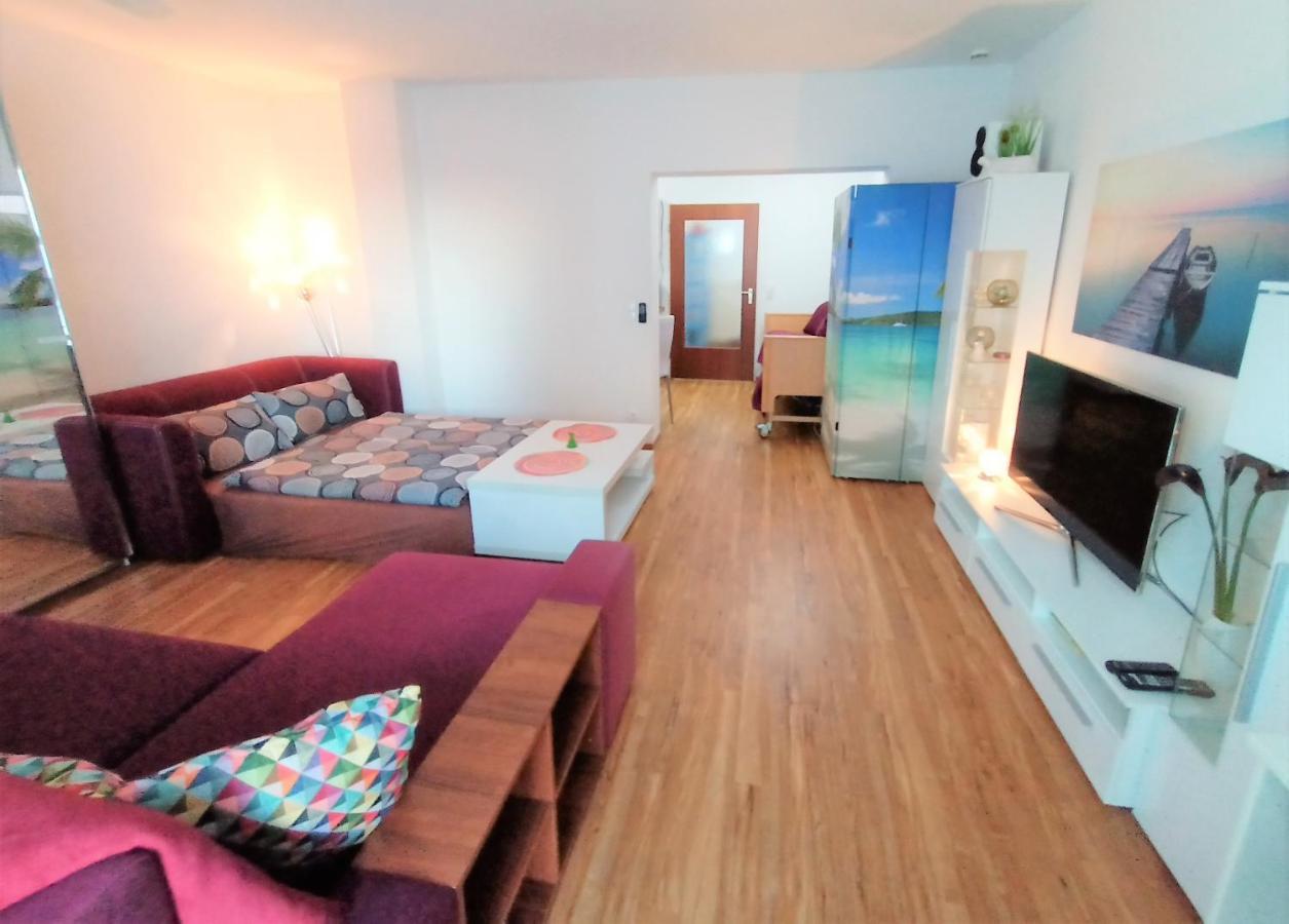 BodenSEE Friedrichshafen City Apartment LARA Buitenkant foto
