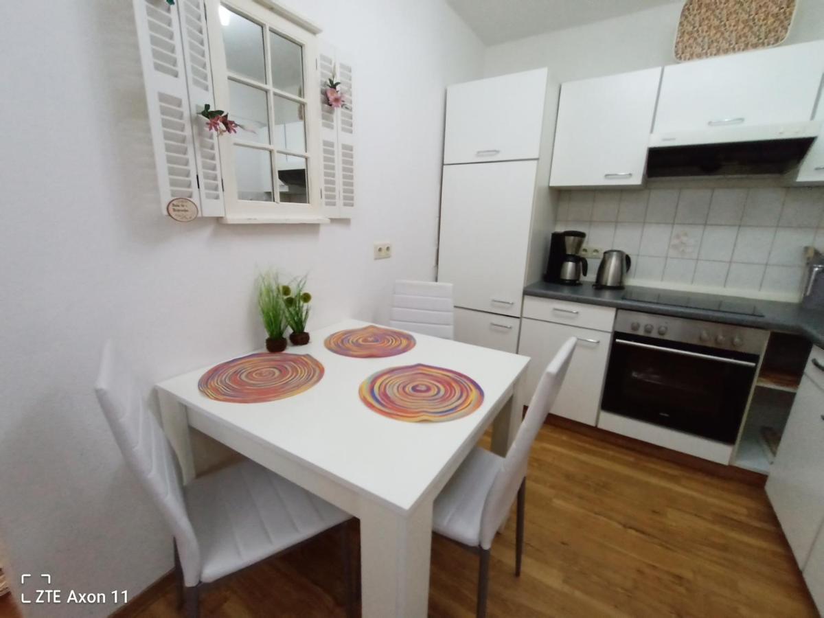 BodenSEE Friedrichshafen City Apartment LARA Buitenkant foto